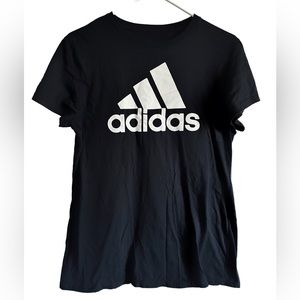 🔥 Adidas T-shirt